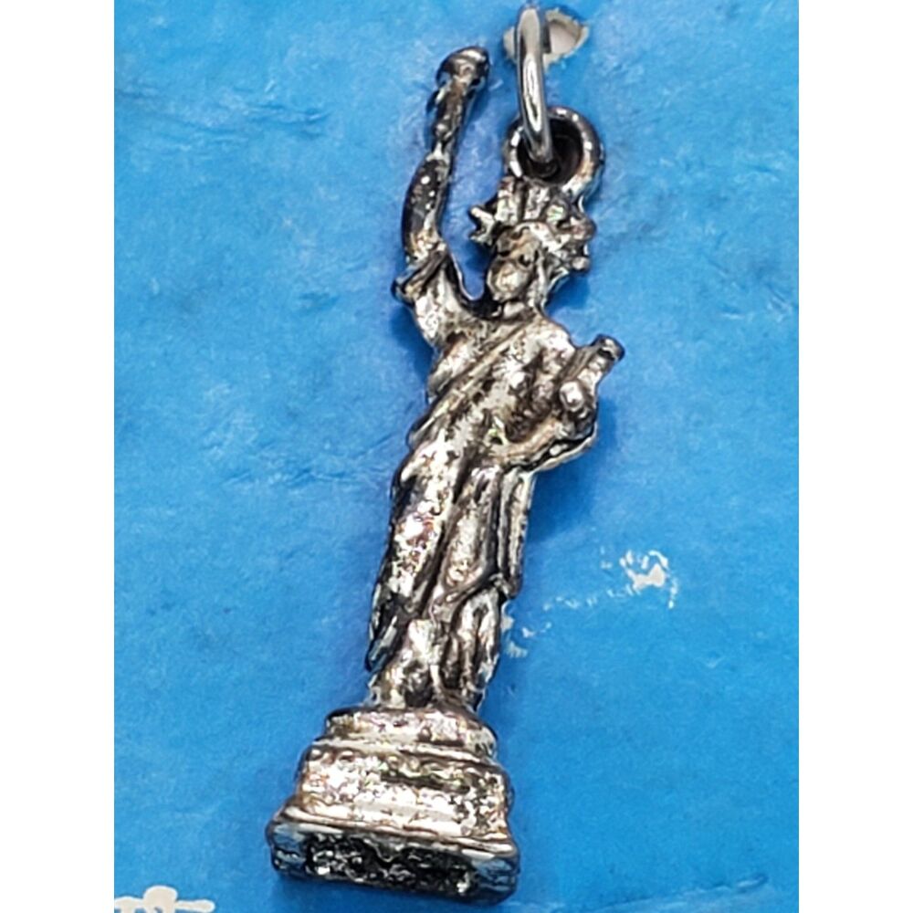 NOS Statue Of Liberty Sterling Charm On Card 925 Silver Souvenir Made in USA 60s